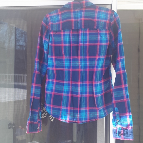 HOLLISTER PRETTY PLAID SHIRT - Picture 4 of 7